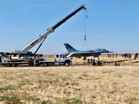 NAS Lemoore recovers jet that came off the runway | CBS47 and KSEE24 | News from ...