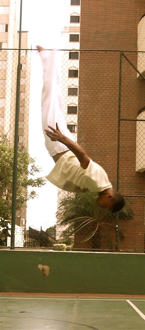 Pin by Rafaela Purchio on Capoeira | Brazilian martial arts, Capoeira, Elements of dance