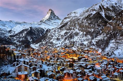 Top 10 Christmas Towns and Villages in Switzerland - PandoTrip.com