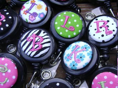 Lauren Nicole Gifts: 30% off Monogrammed Badge Reels