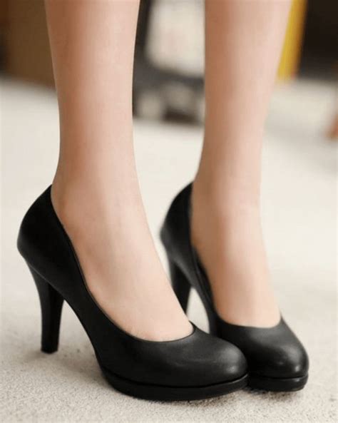 10 Comfortable Heels You Can Wear For Work - Society19 | Comfortable ...