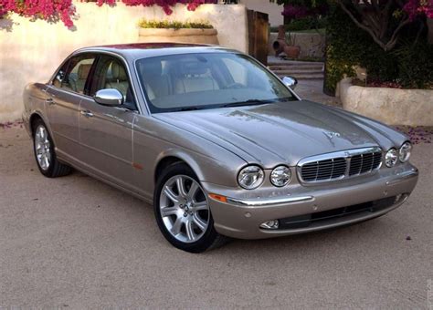 2004 Jaguar XJ8 Vanden Plas | Jaguar, Jaguar xj, Jaguars