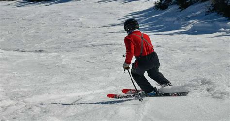 Jiminy Peak Ski Resort Overview - Skiing in the Berkshires