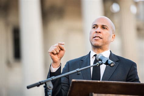 Cory Booker’s 2020 presidential campaign: news and updates - Vox