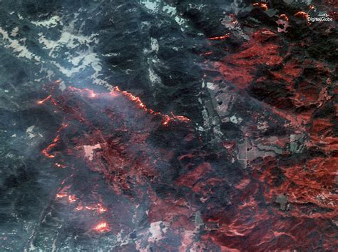 Satellite pictures reveal shocking devastation of California wildfires ...