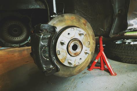 How To Fix A Sticking Brake Caliper In 7 Steps | Brake Experts