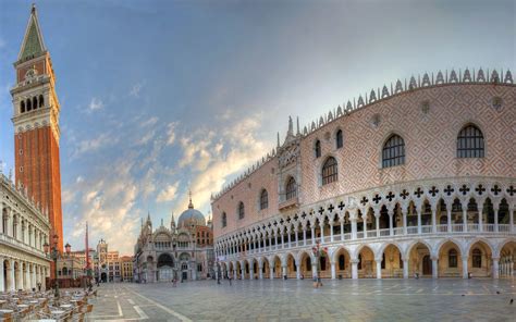 Piazza San Marco, Venice; Play Along With Hundreds of Pigeons - Traveldigg.com