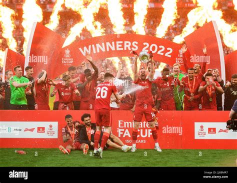 Liverpool celebrate 2022 hi-res stock photography and images - Alamy