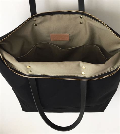 Tote Bag With Pockets Inside | bioky.es