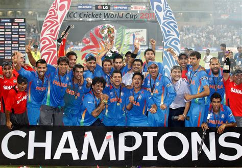 Mein aur meri Tanhayee: 2011 Cricket World Cup Champions - INDIA