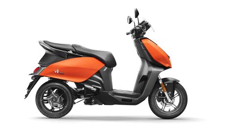 The Vida V1 Electric Scooter Gets a Makeover: New Colors, Fe