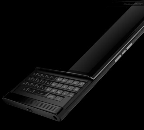 BlackBerry will license QWERTY keyboard design to allow it to live on