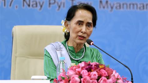 Rohingya crisis: Aung San Suu Kyi stripped of Freedom of Oxford | ITV News