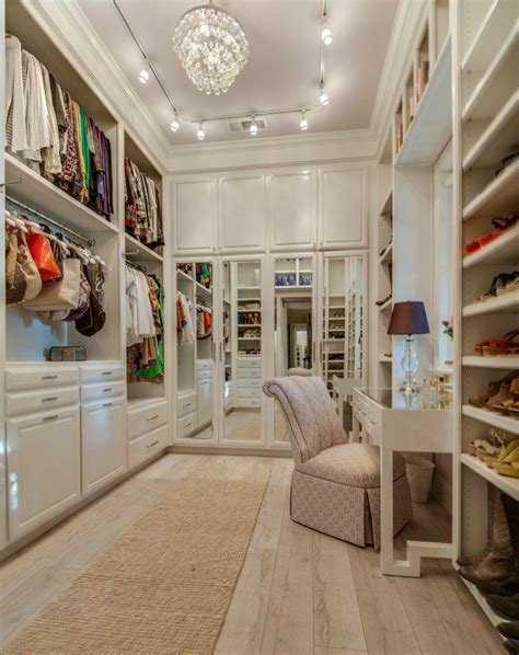 15 Luxury Walk-In Closet Designs - Top Dreamer