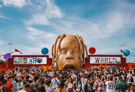 A Look At Travis Scott’s Second-Annual Astroworld Festival By The ...