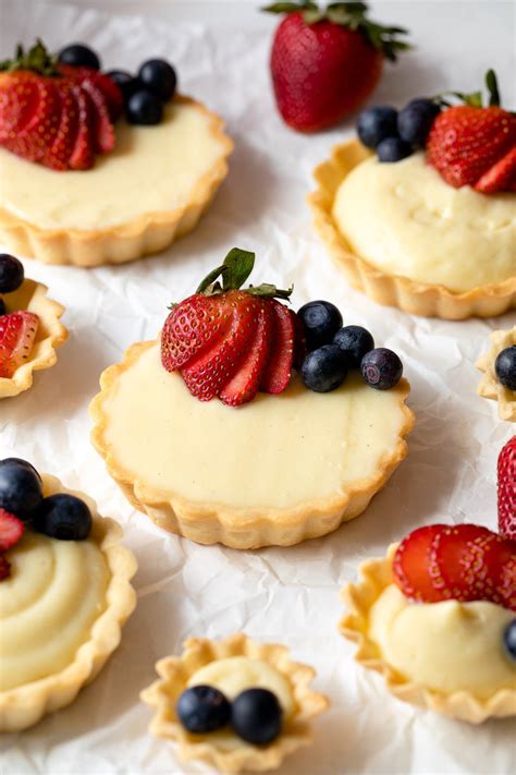 Mini Fruit Tarts - Partylicious