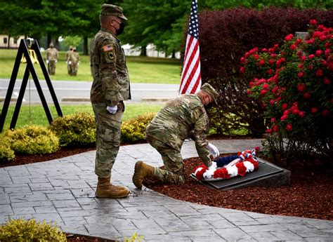 DVIDS - Images - Arkansas National Guard conducts fallen soldier ...