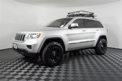 2012 Jeep Grand Cherokee Laredo Accessories