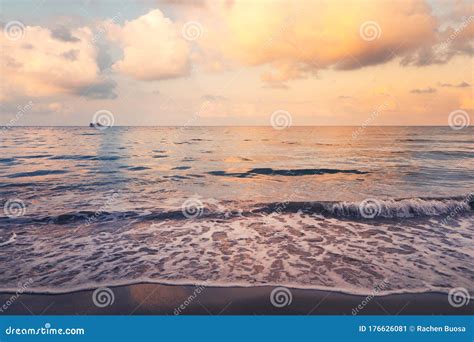 Sea and Beach in the Evening ,Sea View and Evening Stock Image - Image of tropical, blue: 176626081