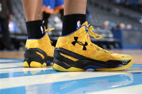 #SoleWatch: Stephen Curry Hits Another Game-Winner in the Under Armour Curry Two | Complex