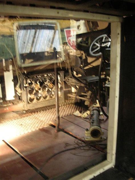 Bovington Tank Museum283 - WWII - France - Heavy Tank - Char B1 bis - interior - 1934 | Flickr ...