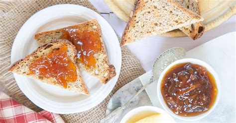 Traditional Seville Orange Marmalade Recipe - Helen's Fuss Free Flavours