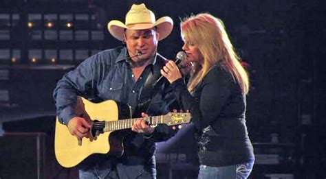 Garth Brooks & Trisha Yearwood Unite To Sing Romantic Duet