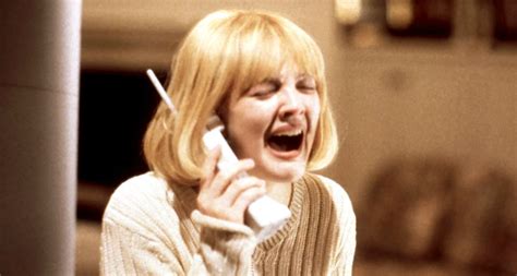 Drew Barrymore’s Biggest Horror Movie Pet Peeve Led To The Iconic ‘Scream’ Opening Scene ...