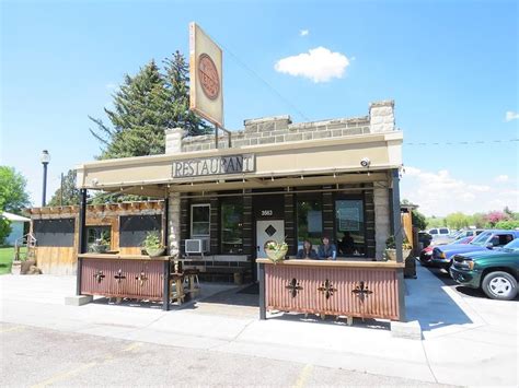 People Drive All Over Idaho To Eat At This Legendary Steakhouse