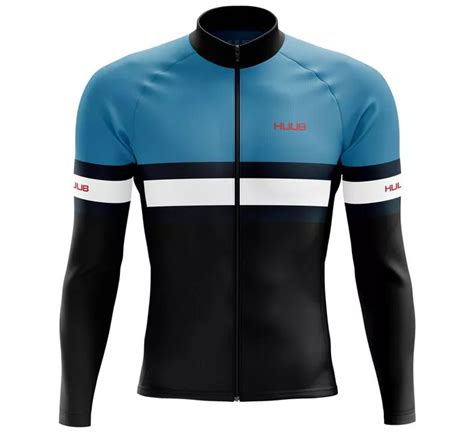 Winter Cycling Essentials: the best clothing for cycling in cold weather. SportPursuit Advice.