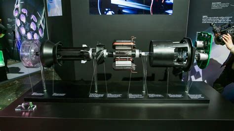 Dyson demonstrates the new Cyclone V10 vacuums - CNET