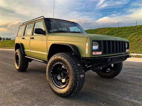 1997 Jeep Cherokee sport for sale