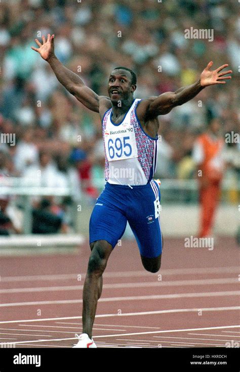 LINFORD CHRISTIE WINS OLYMPIC 100 METRES FINAL 26 August 1992 Stock Photo - Alamy