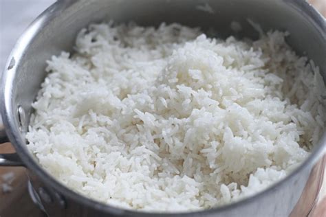 Simple Coconut Rice Recipe - THE OLIVE BLOGGER - Recipes your family ...