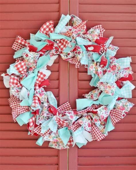 How To Make An Easy Rag Wreath | Door wreaths diy, Rag wreath, Rag wreath tutorial