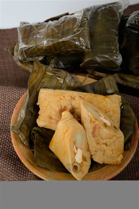 Tamales De Pollo