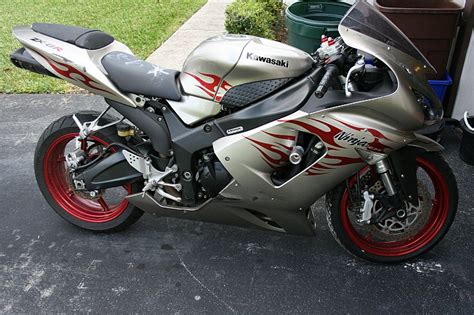 2006 KAWASAKI NINJA ZX6R 636 LIMITED EDITION - LOW MILES - NEEDS TLC - SOFLORIDA