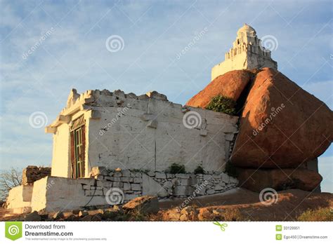 Hampi stock image. Image of ruined, ornamented, architecture - 33129951