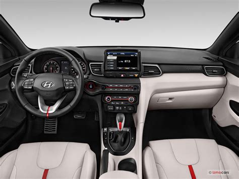 2022 Hyundai Veloster N: 60 Interior Photos | U.S. News