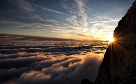 Faszination Berge - Sonnenaufgang auf dem Pilatus Foto & Bild | world ...