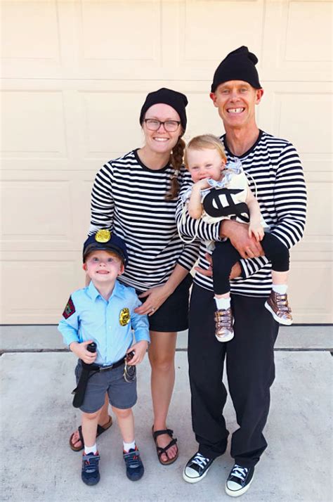 Cops and Robbers Family Halloween Costume DIY - Life Anchored