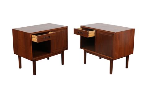 Walnut Nightstands - Pair | Chairish