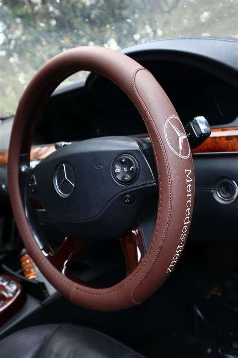 Mercedes Benz Steering Wheel Cover (Brown) – FASTIDEA SHOP