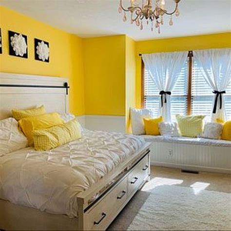 Beautiful Yellow Bedrooms - Yellow Color and Feng Shui for Your Bedroom ...