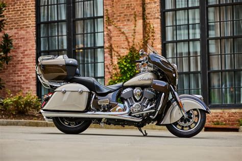 2023 Indian Roadmaster [Specs, Features, Photos]