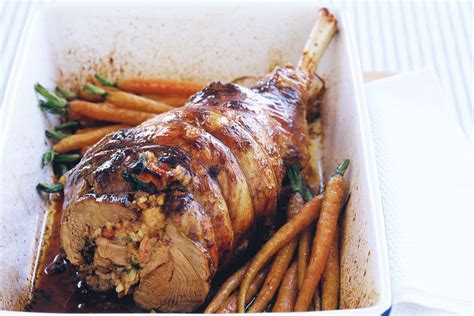 Roast lamb with bacon stuffing