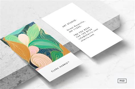 16 Striking Business Card Trends of 2024 (+ 54 Examples) | Looka