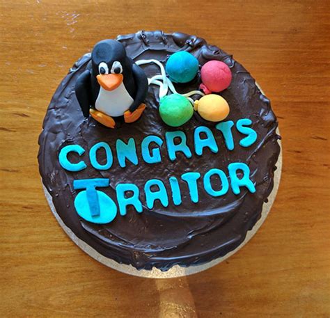 30 Funny Farewell Cakes That Employees Received On Their Final Day Of Work