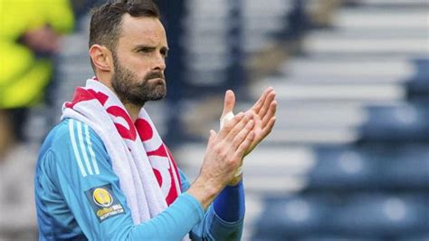 Joe Lewis: Aberdeen goalkeeper aims for improvement after signing new ...