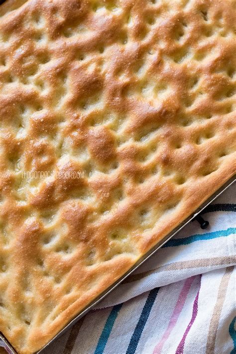 27 Focaccia Toppings {Easy & Delicious} : Italian Recipe Book